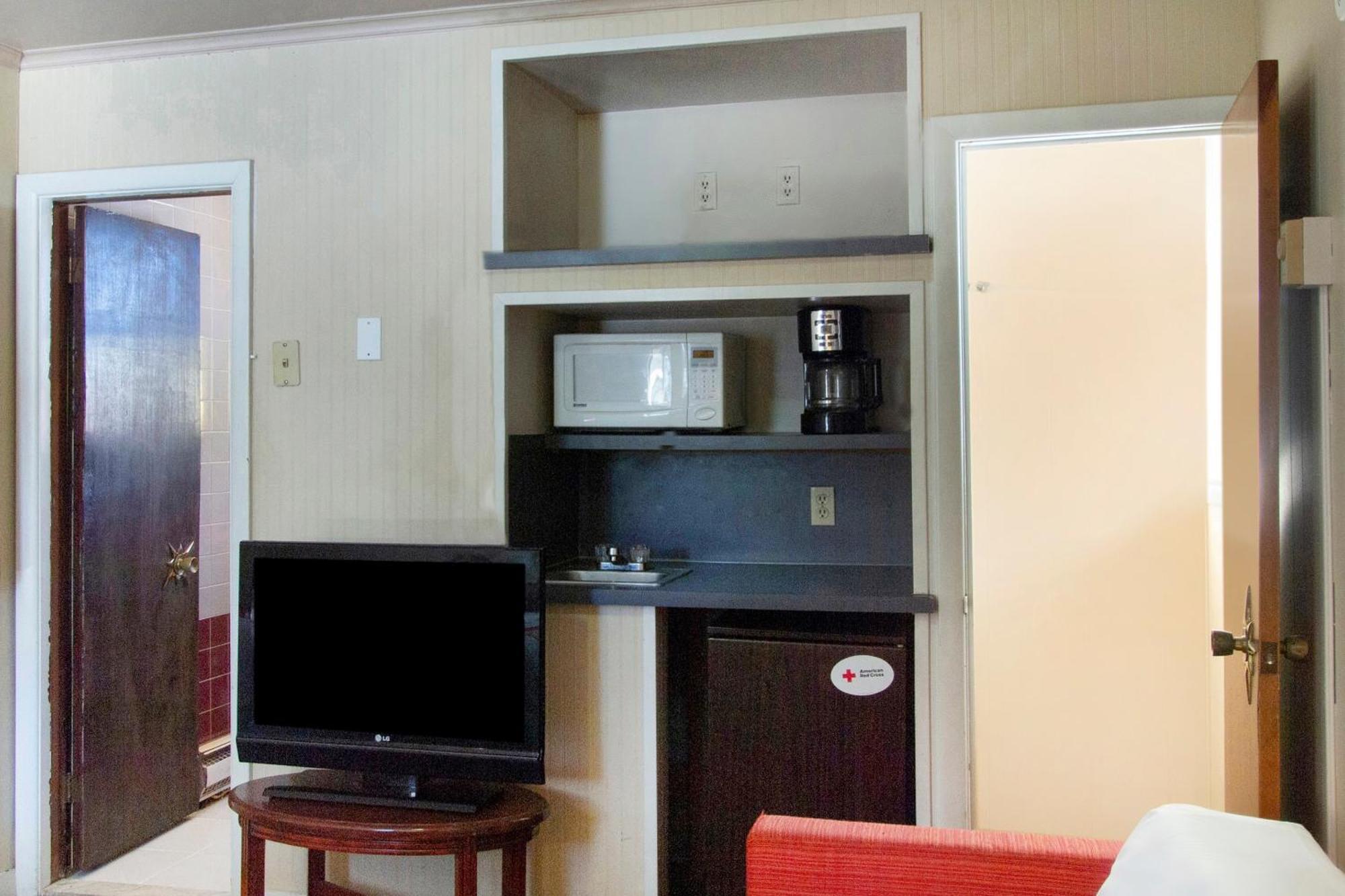 Oyo Hotel Wilkes-Barre East Екстериор снимка