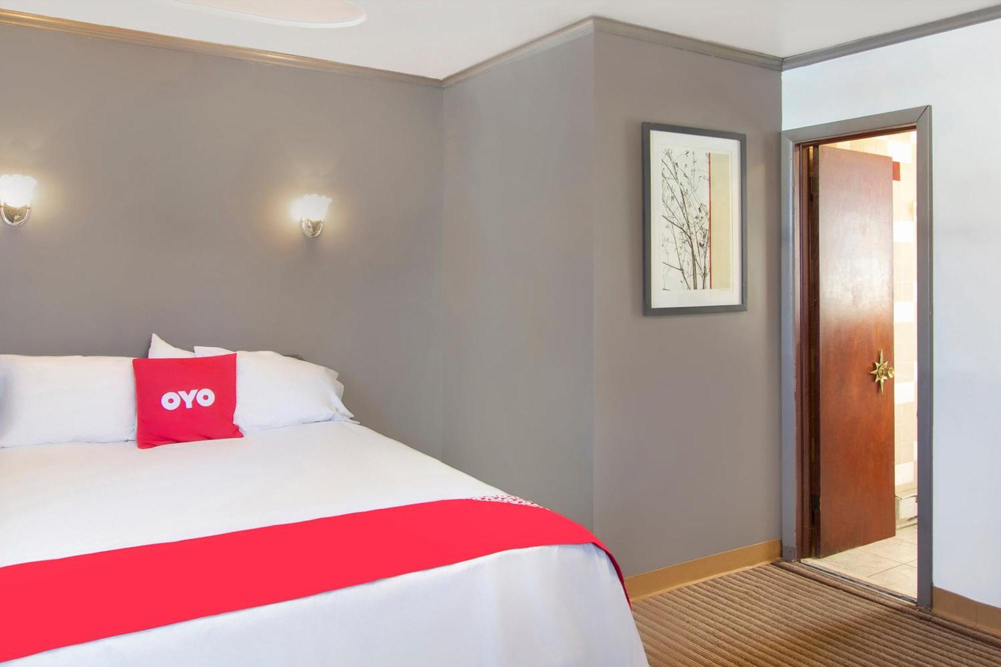 Oyo Hotel Wilkes-Barre East Екстериор снимка